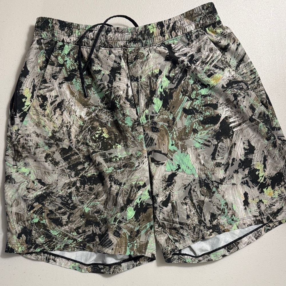 Lululemon Pace Breaker Linerless Short 7" $68 - Picture 2 of 7